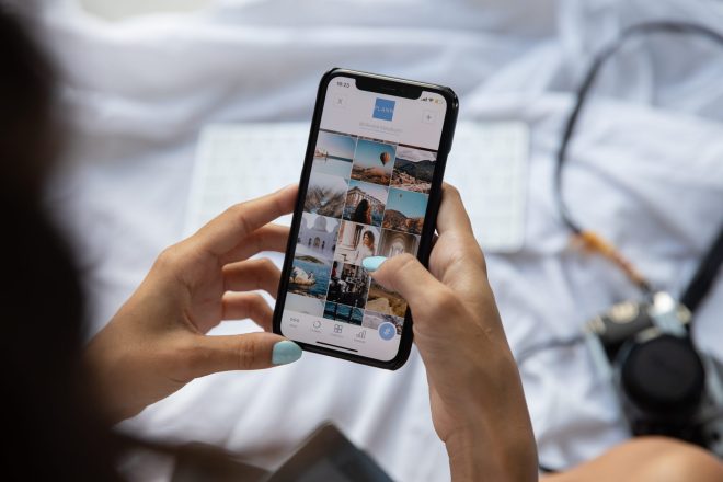 Influenceurs - Collaborer avec des influenceurs sur les réseaux sociaux pour une stratégie SMM réussie